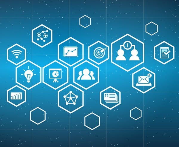 Tendência Mídia Social e Marketing de Conteúdo Tendências em mídia social e marketing de conteúdo para 2017 Fonte: Freepik.