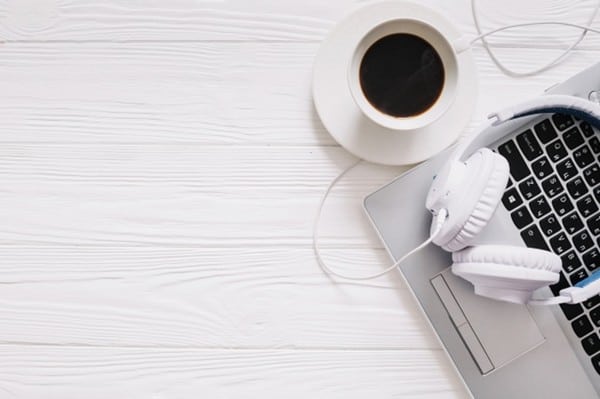 Podcast para empresas Fonte: Freepik